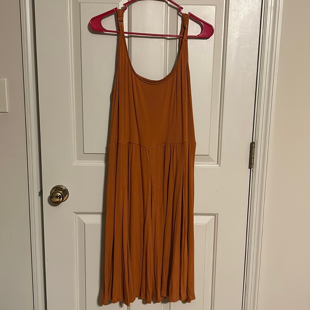 Sleeveless dress